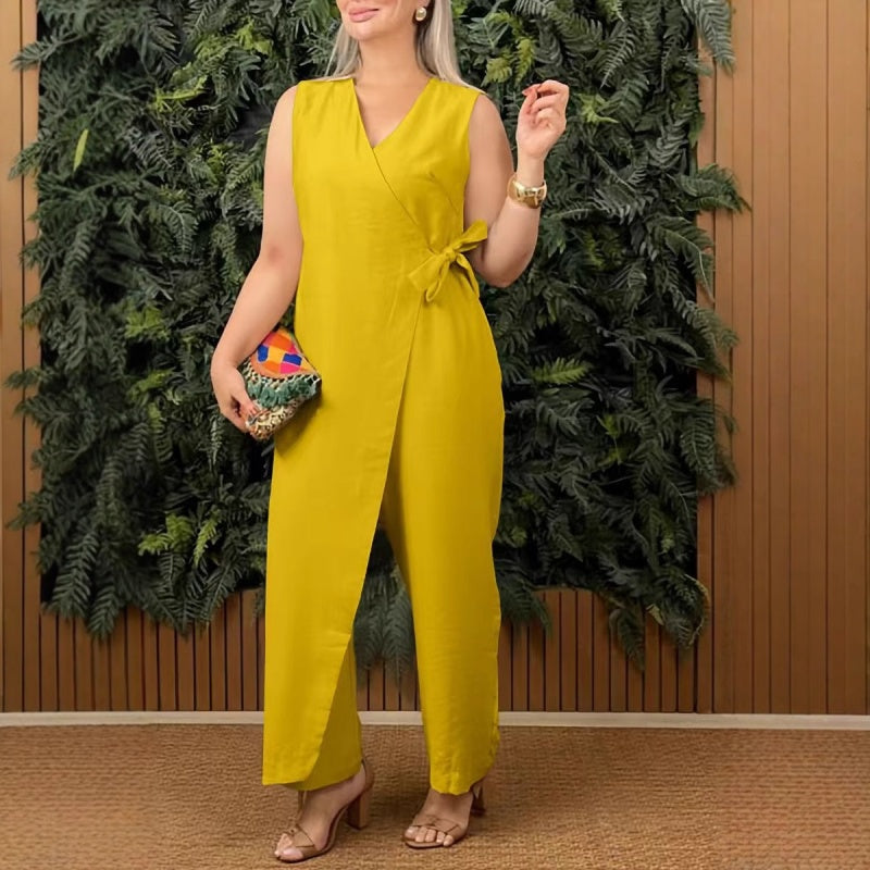 KIMBERLY | Casual V-neck jumpsuit with ties, solid color.