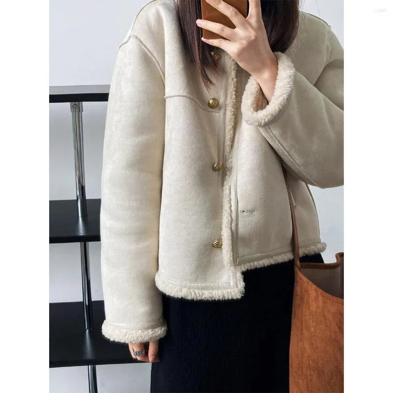 ZELIE | Chaleur intemporelle avec style