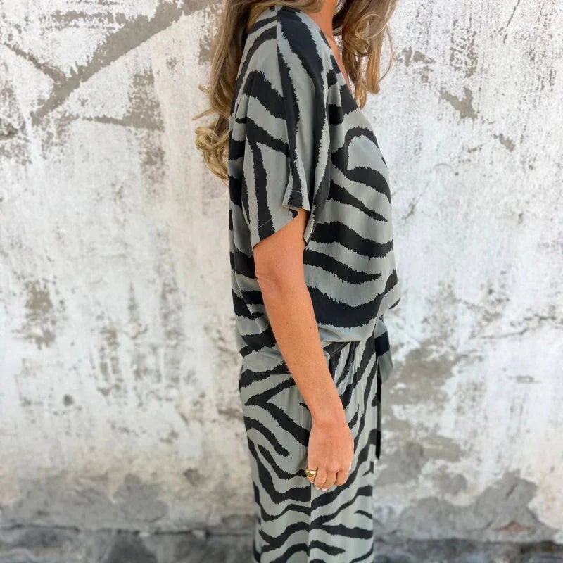 SORADA | Two-piece zebra set